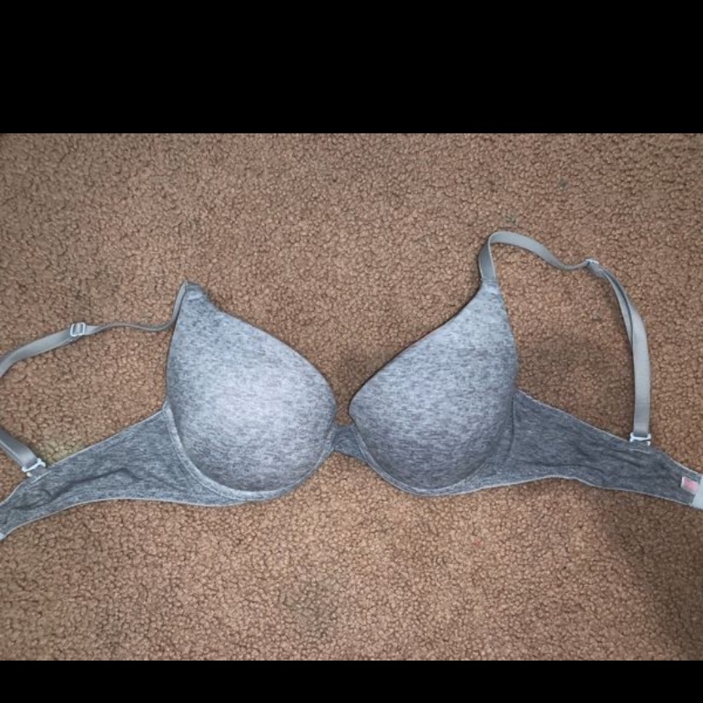 PINK wear everywhere push-up bras size 34c
